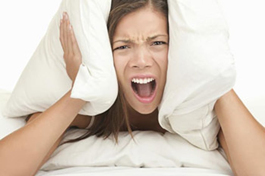 How to solve the biggest problem with roller shutters: the noise