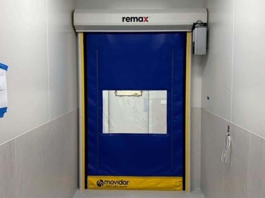 Why Clean Room Doors are Essential for High-Performance Environments